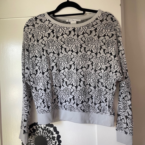 American Rag Sweaters - American Rag Cie light grey & black mesh knit floral crewneck sweater, size xs